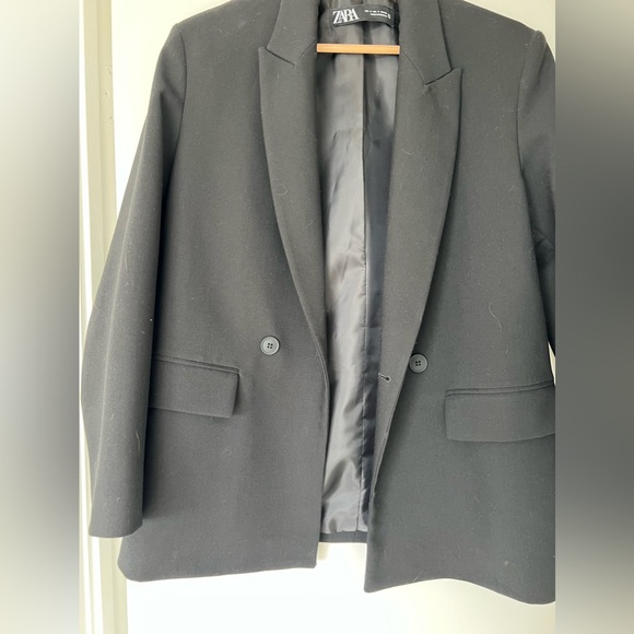 Black Zara Blazer - Picture 3 of 4